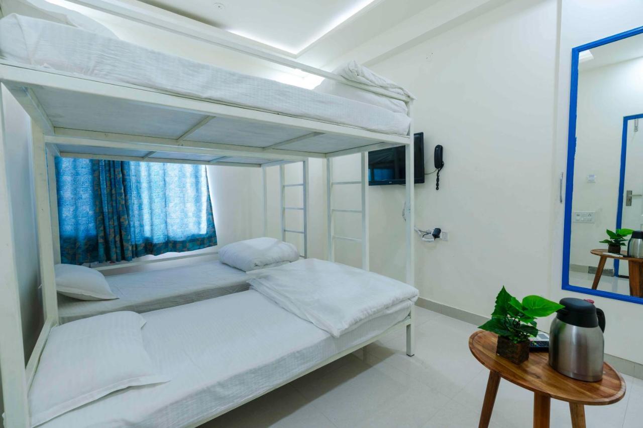 Hotel Istana Inn - A Luxury Stay Τζαϊπούρ Εξωτερικό φωτογραφία